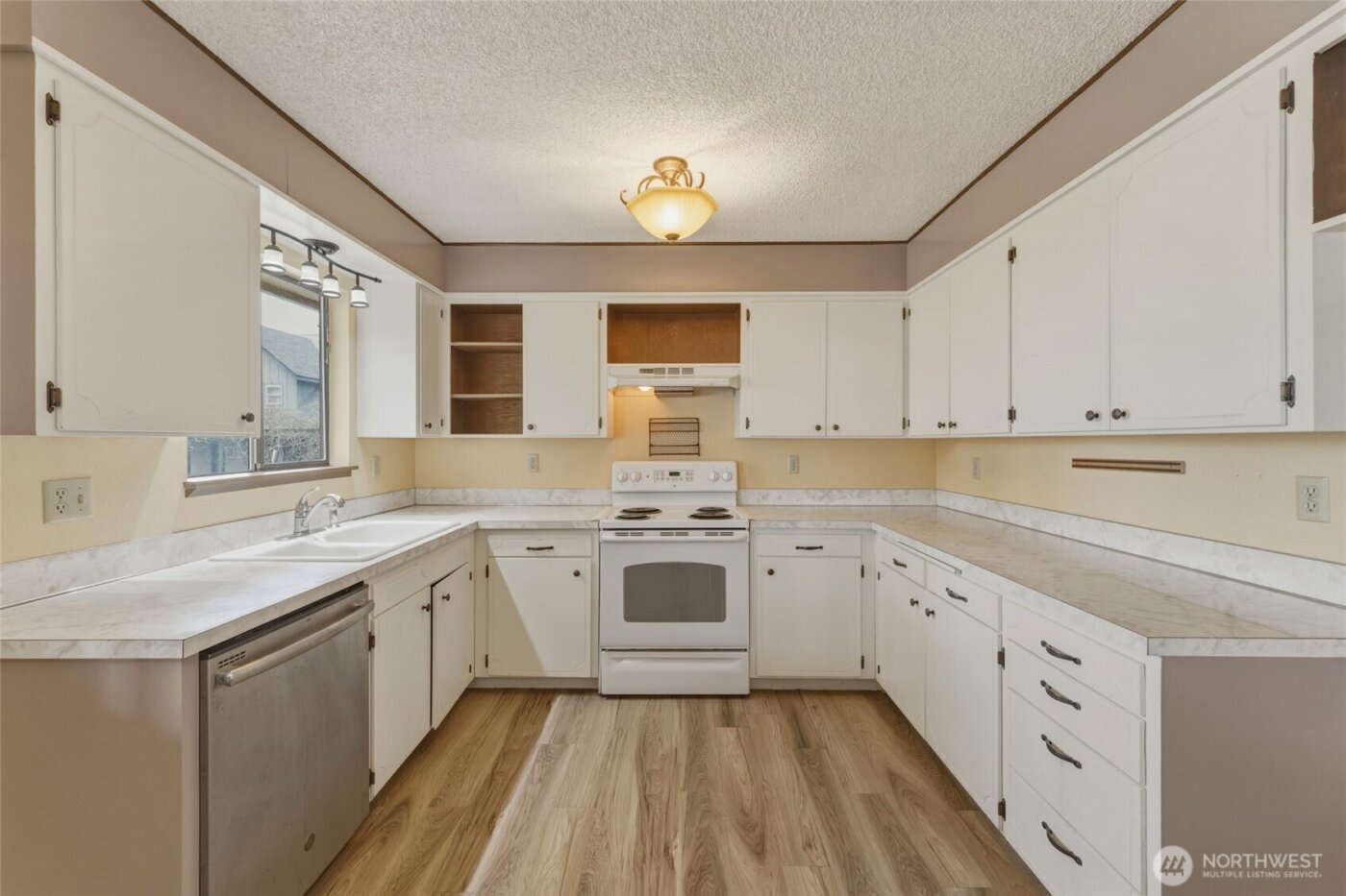 1427 Wilkenson Street , Milton-Freewater, OR 97862