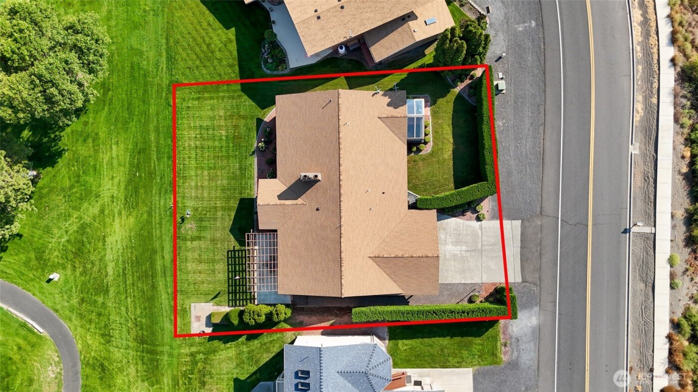 1255 Fairway Drive , Moses Lake, WA 98837