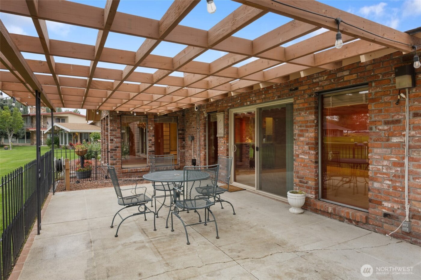 1255 Fairway Drive , Moses Lake, WA 98837