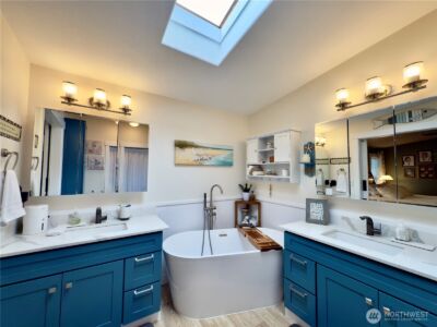 609 Chenois Avenue NE, Ocean Shores, WA 98569 - Photo 22