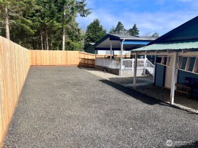 609 Chenois Avenue NE, Ocean Shores, WA 98569 - Photo 33