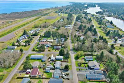 609 Chenois Avenue NE, Ocean Shores, WA 98569 - Photo 38