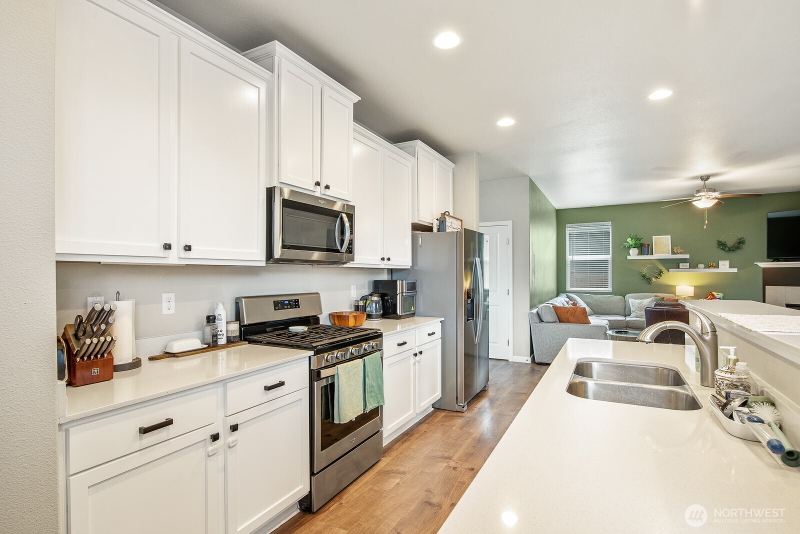 3246 Scotland Alley , Mount Vernon, WA 98273