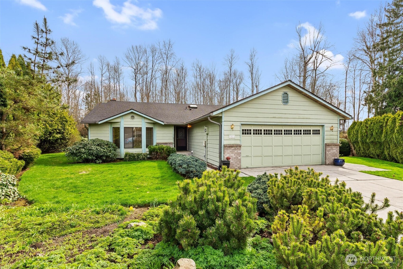 6811 59th Drive NE, Marysville, WA 98270