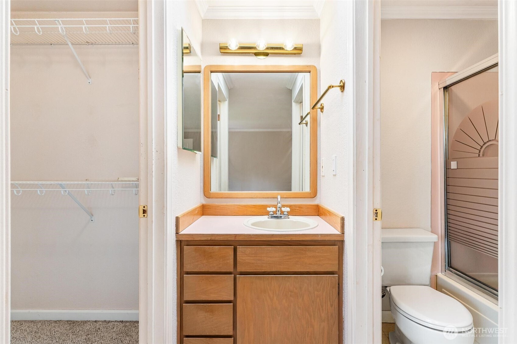 6811 59th Drive NE, Marysville, WA 98270