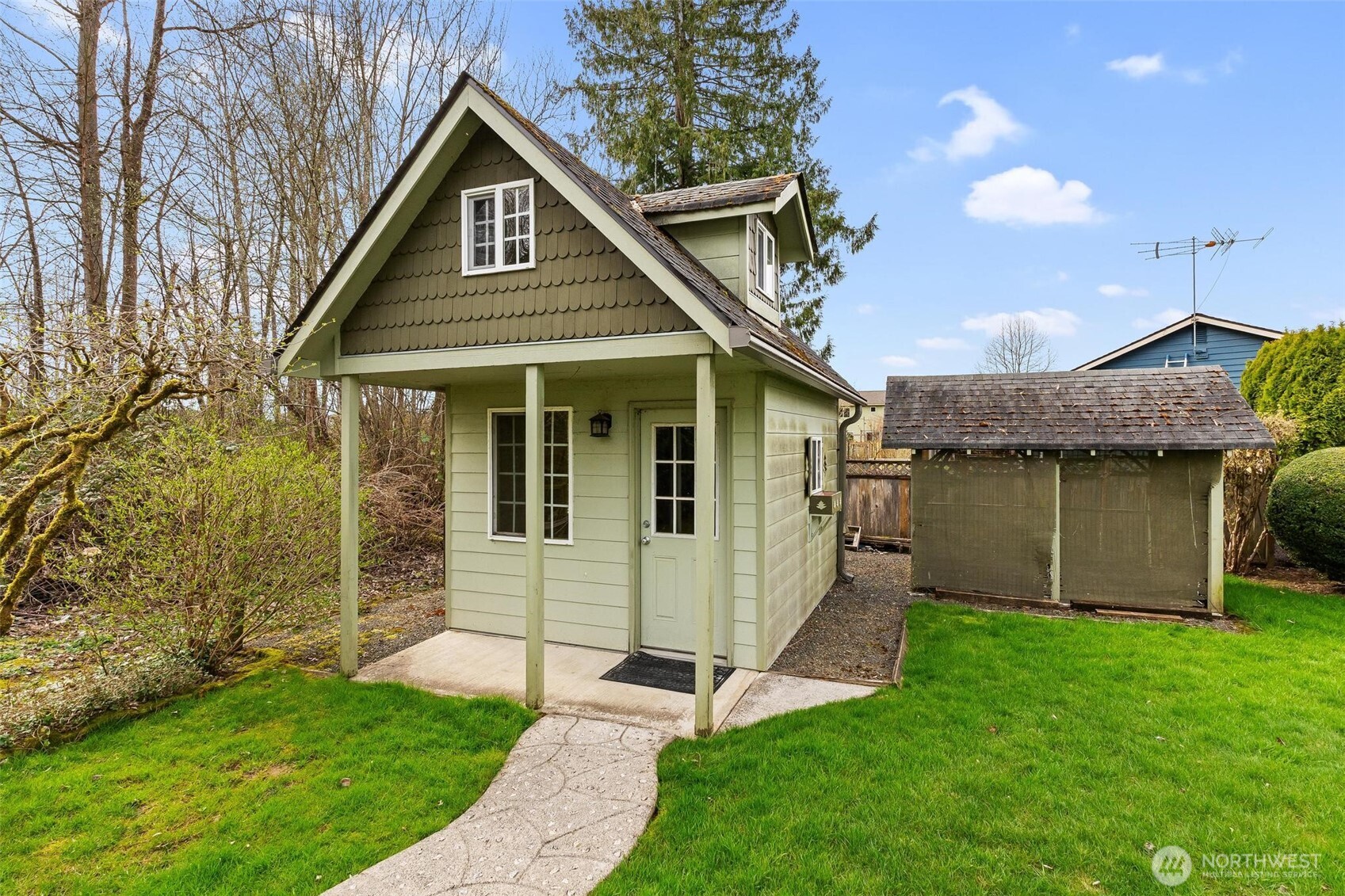 6811 59th Drive NE, Marysville, WA 98270