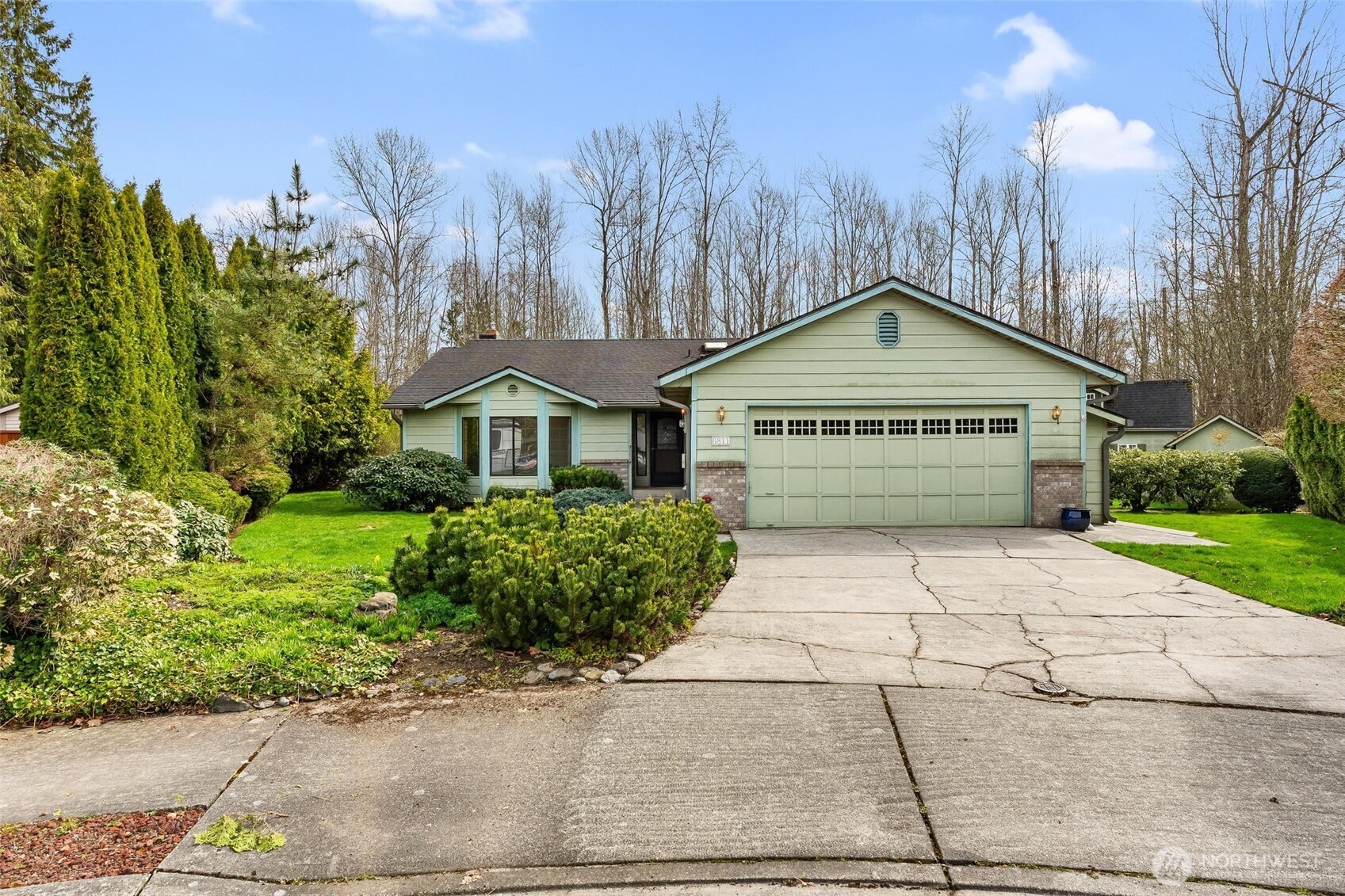 6811 59th Drive NE, Marysville, WA 98270