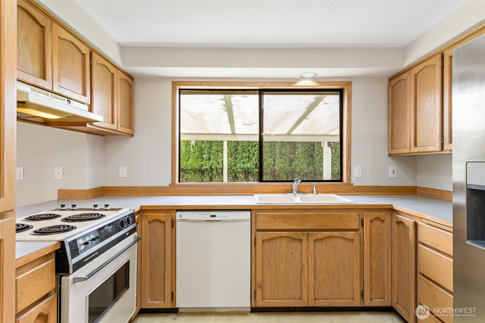 6811 59th Drive NE, Marysville, WA 98270