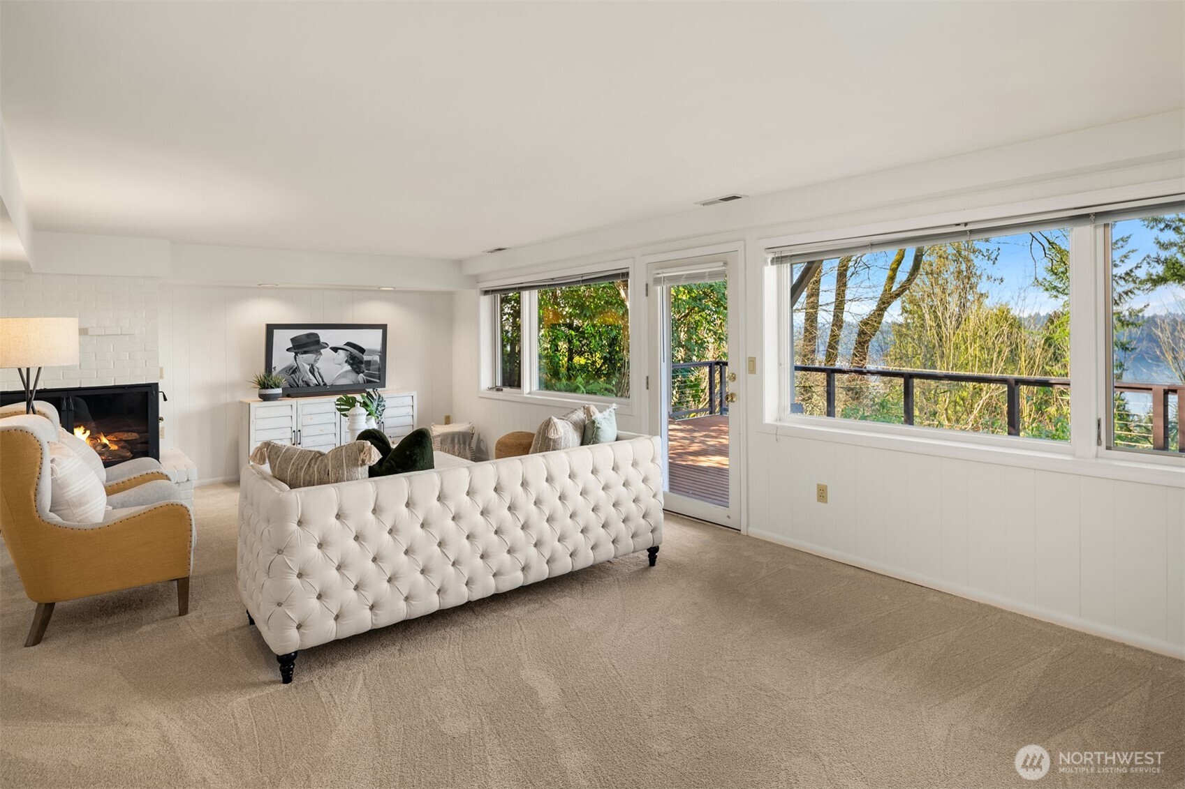 4701 84th Avenue SE, Mercer Island, WA 98040