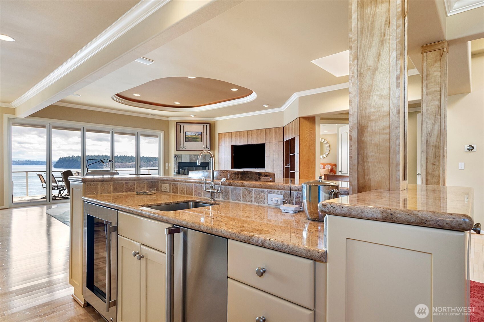 7305 Soundview Drive #702, Gig Harbor, WA 98335