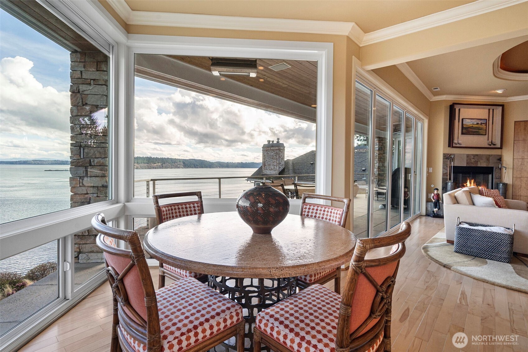 7305 Soundview Drive #702, Gig Harbor, WA 98335