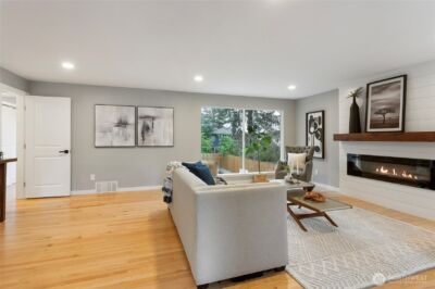 10726 Sand Point Way NE #A, Seattle, WA 98125 - Photo 3