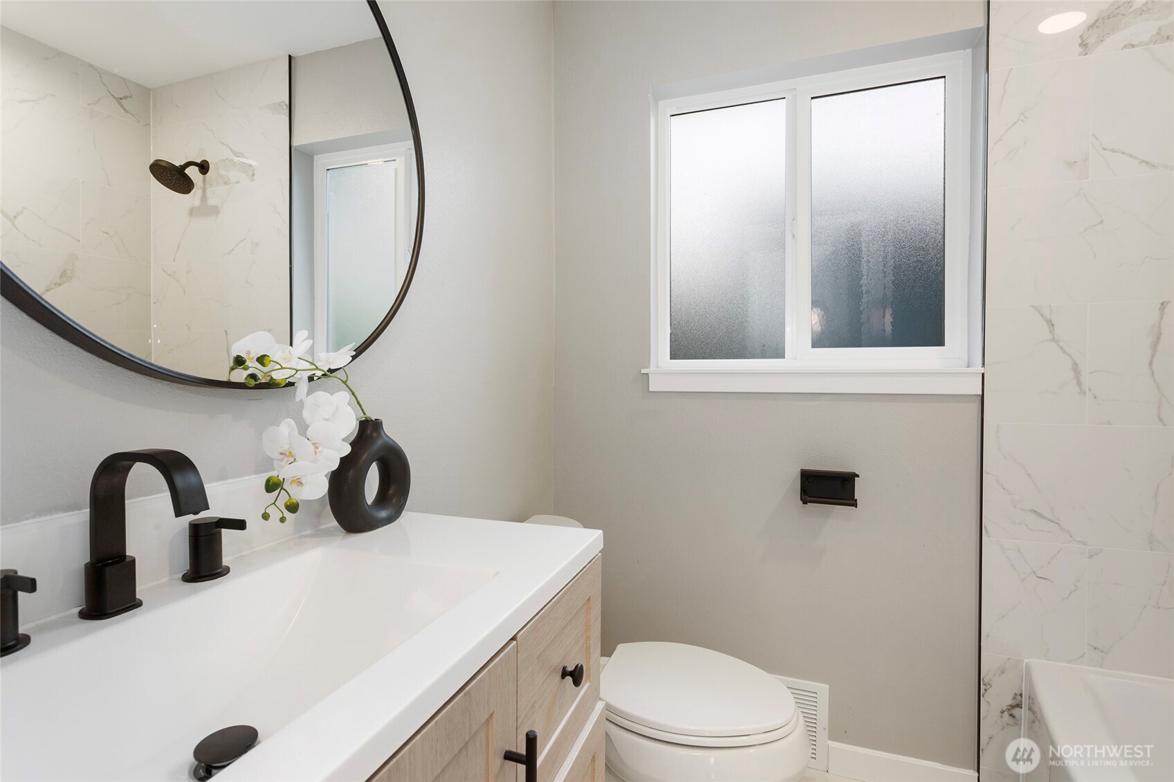 10726 Sand Point Way NE #A, Seattle, WA 98125