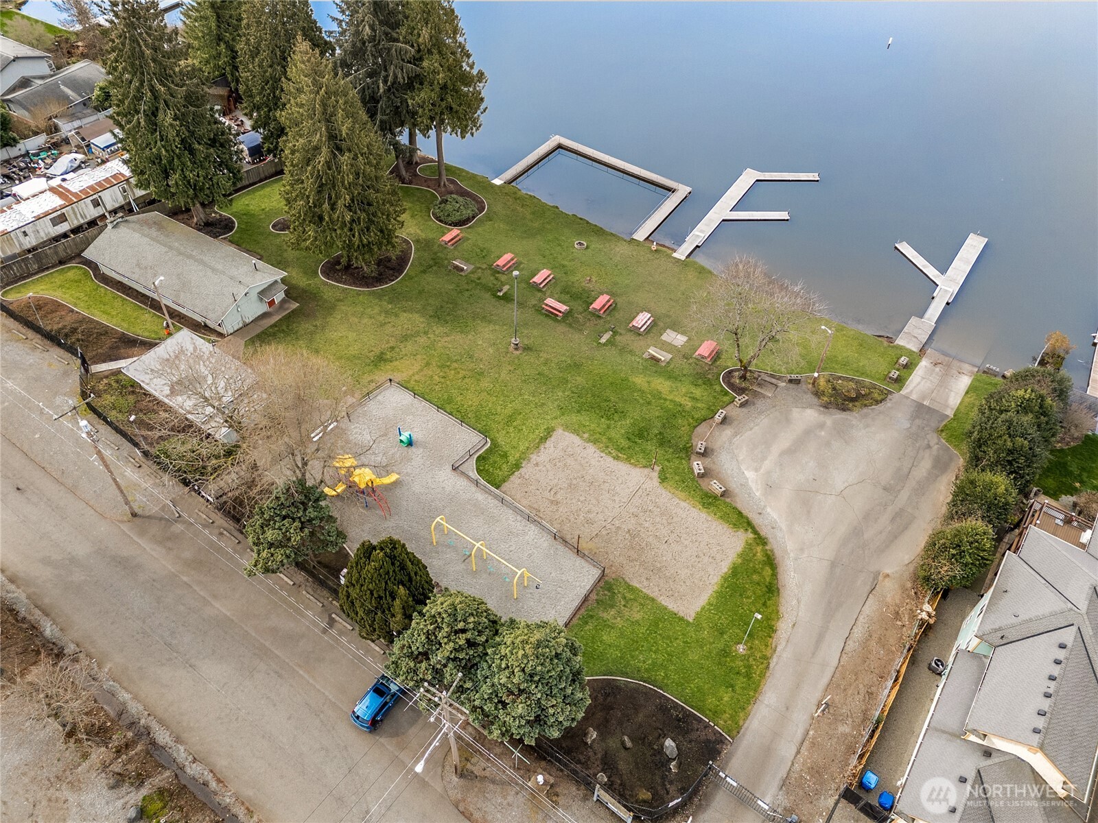 4911 N Vista Drive E #1, Bonney Lake, WA 98391