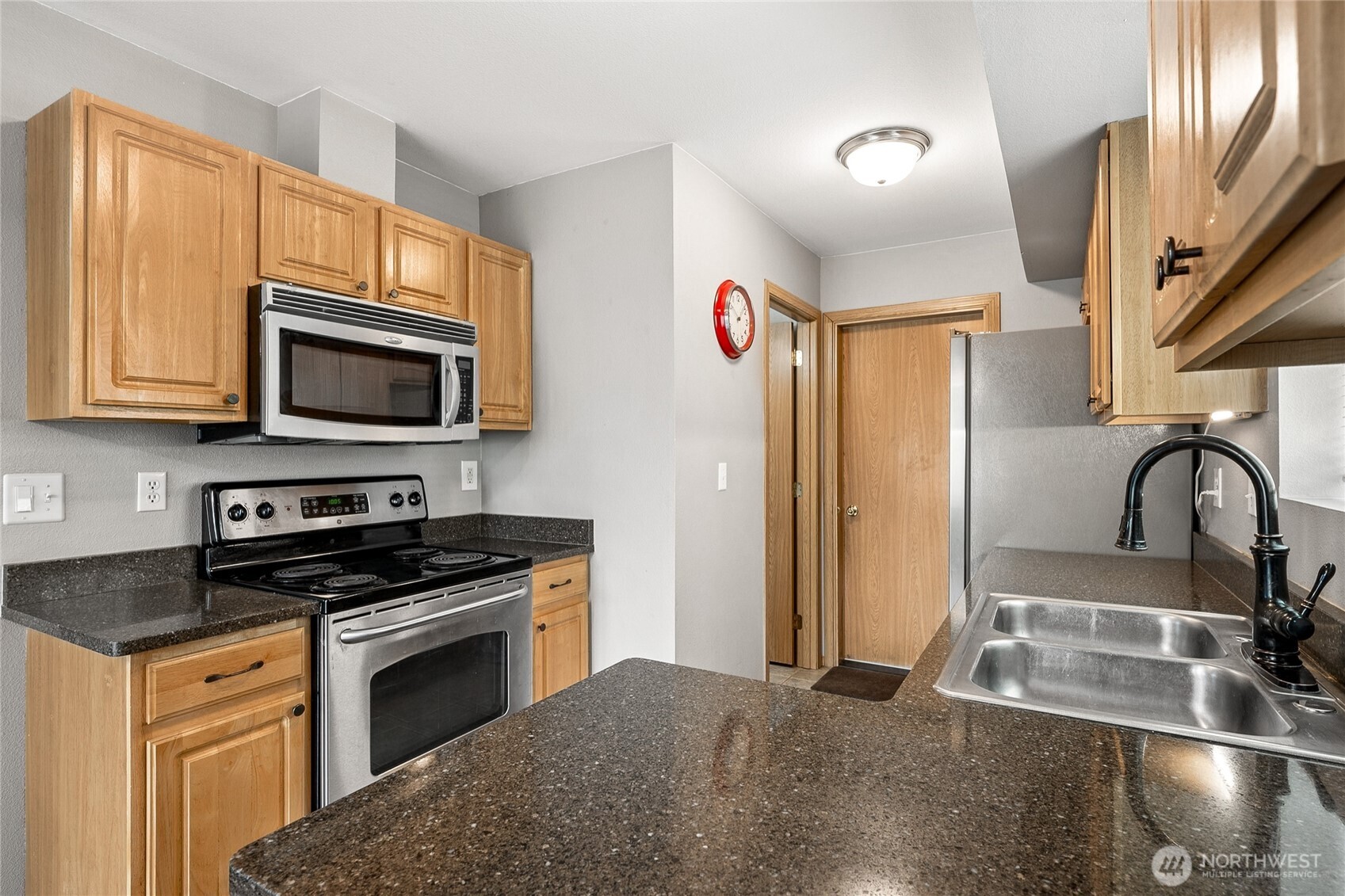 4911 N Vista Drive E #1, Bonney Lake, WA 98391