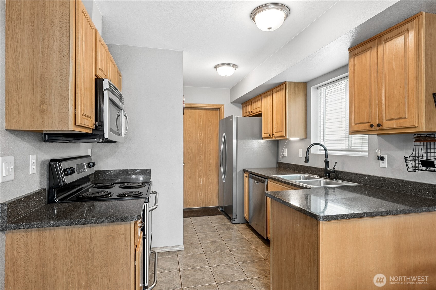 4911 N Vista Drive E #1, Bonney Lake, WA 98391