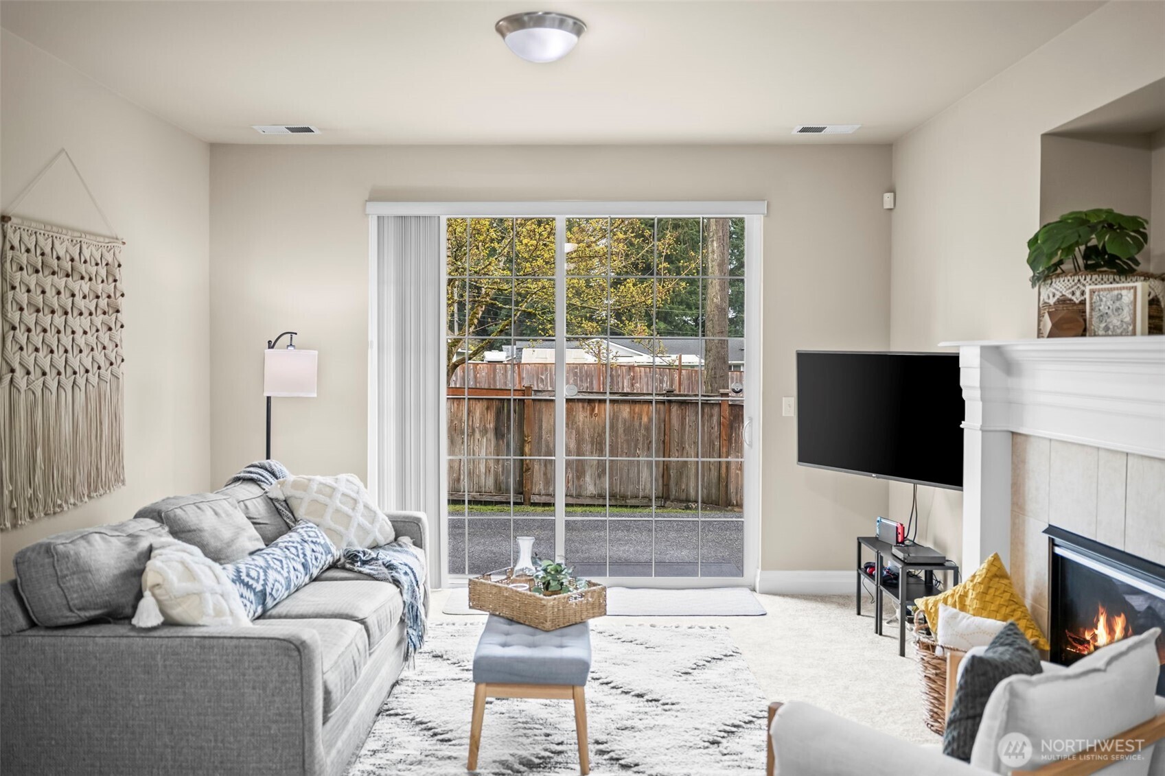 1559 Bay Hill Avenue , Fircrest, WA 98466