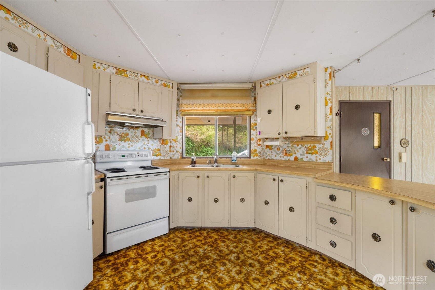 4449 Beach Drive E #22, Port Orchard, WA 98366