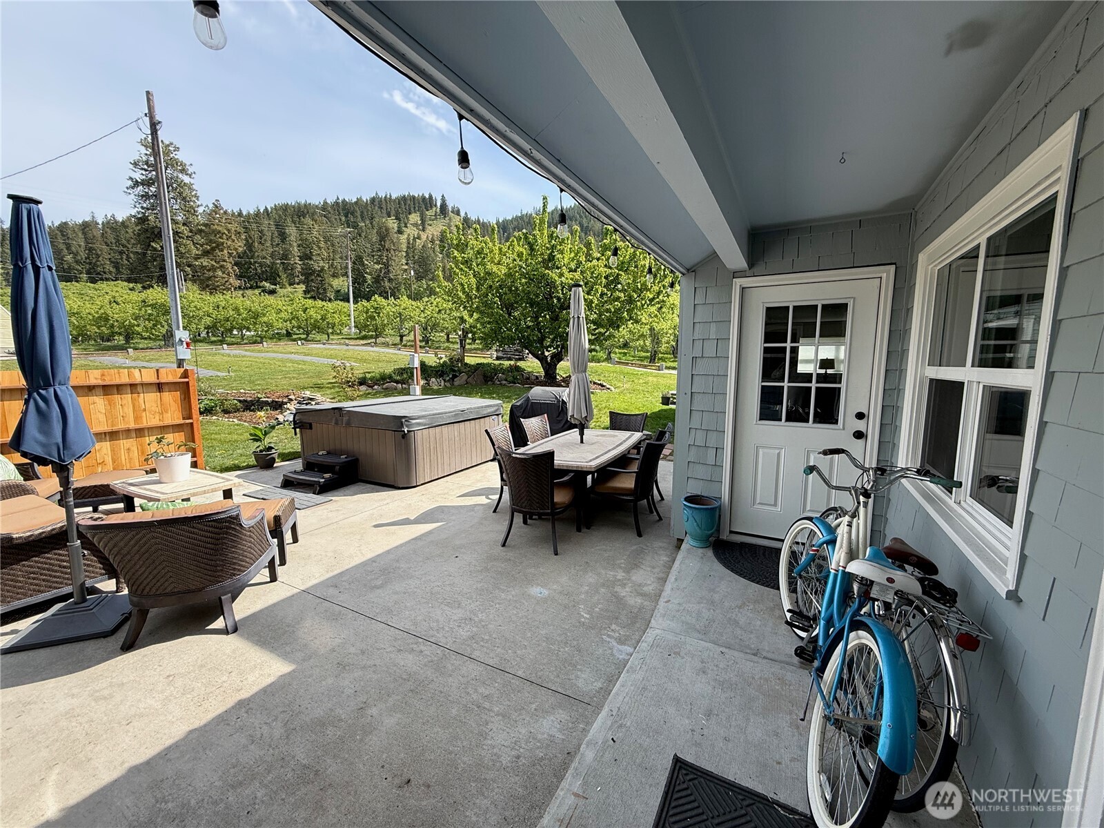 9753 Nibbelink Road , Peshastin, WA 98847