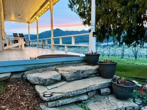 9753 Nibbelink Road , Peshastin, WA 98847