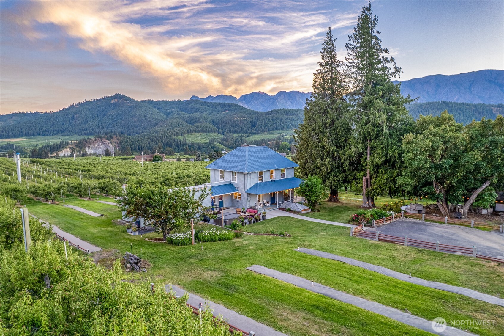 9753 Nibbelink Road , Peshastin, WA 98847