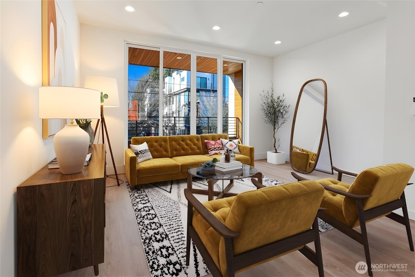 9020 13th Avenue NW #B, Seattle, WA 98117