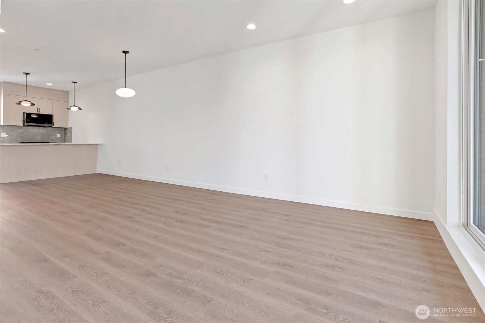 9020 13th Avenue NW #B, Seattle, WA 98117