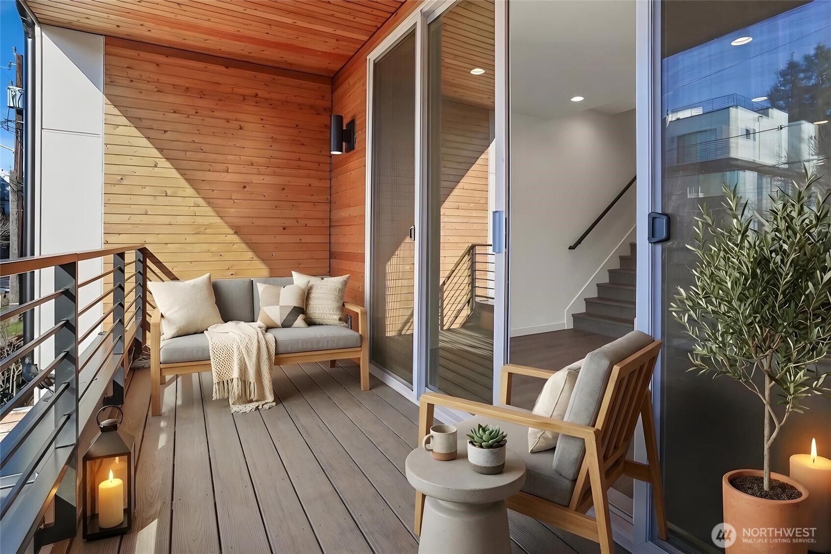 9020 13th Avenue NW #B, Seattle, WA 98117