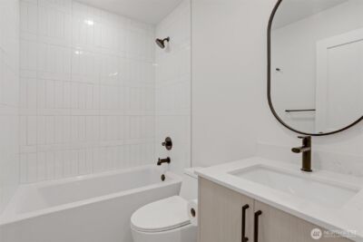 9020 13th Avenue NW #B, Seattle, WA 98117 - Photo 20