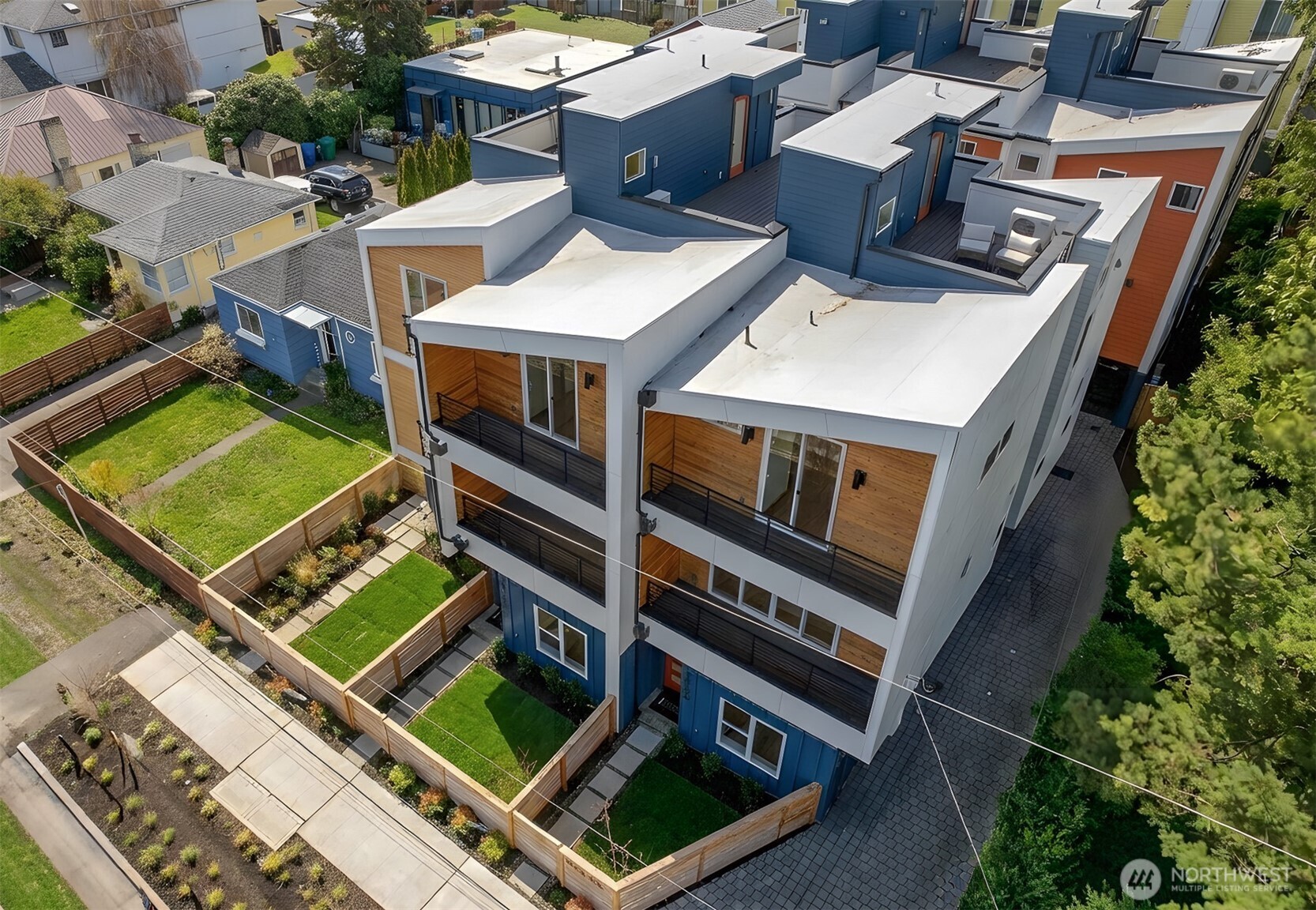 9020 13th Avenue NW #B, Seattle, WA 98117