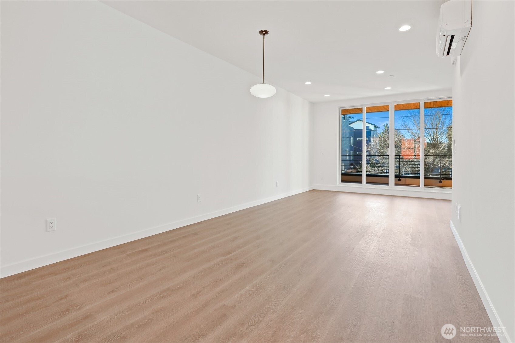 9020 13th Avenue NW #B, Seattle, WA 98117