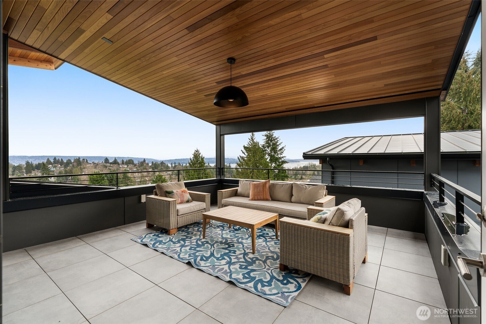 6038 50th Avenue NE, Seattle, WA 98115