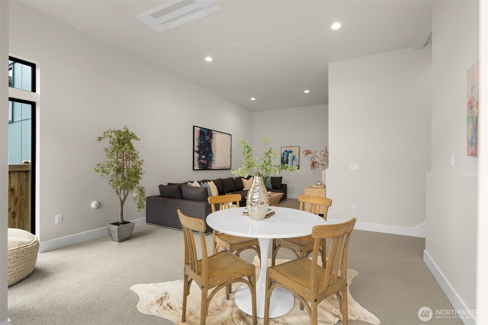 6038 50th Avenue NE, Seattle, WA 98115