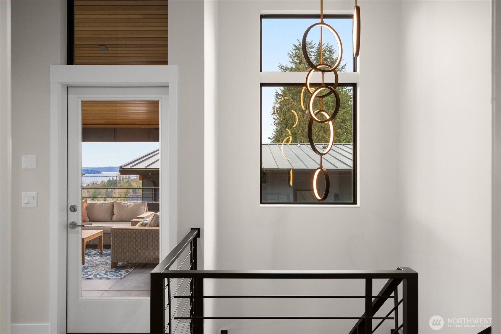 6038 50th Avenue NE, Seattle, WA 98115