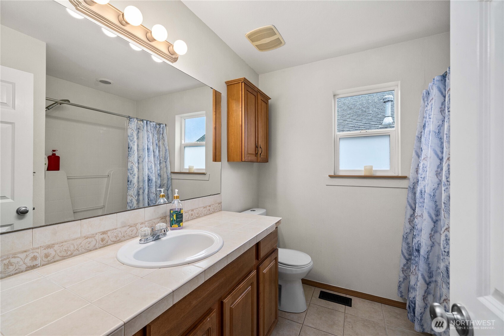 8709 188th Street Ct E, Puyallup, WA 98375