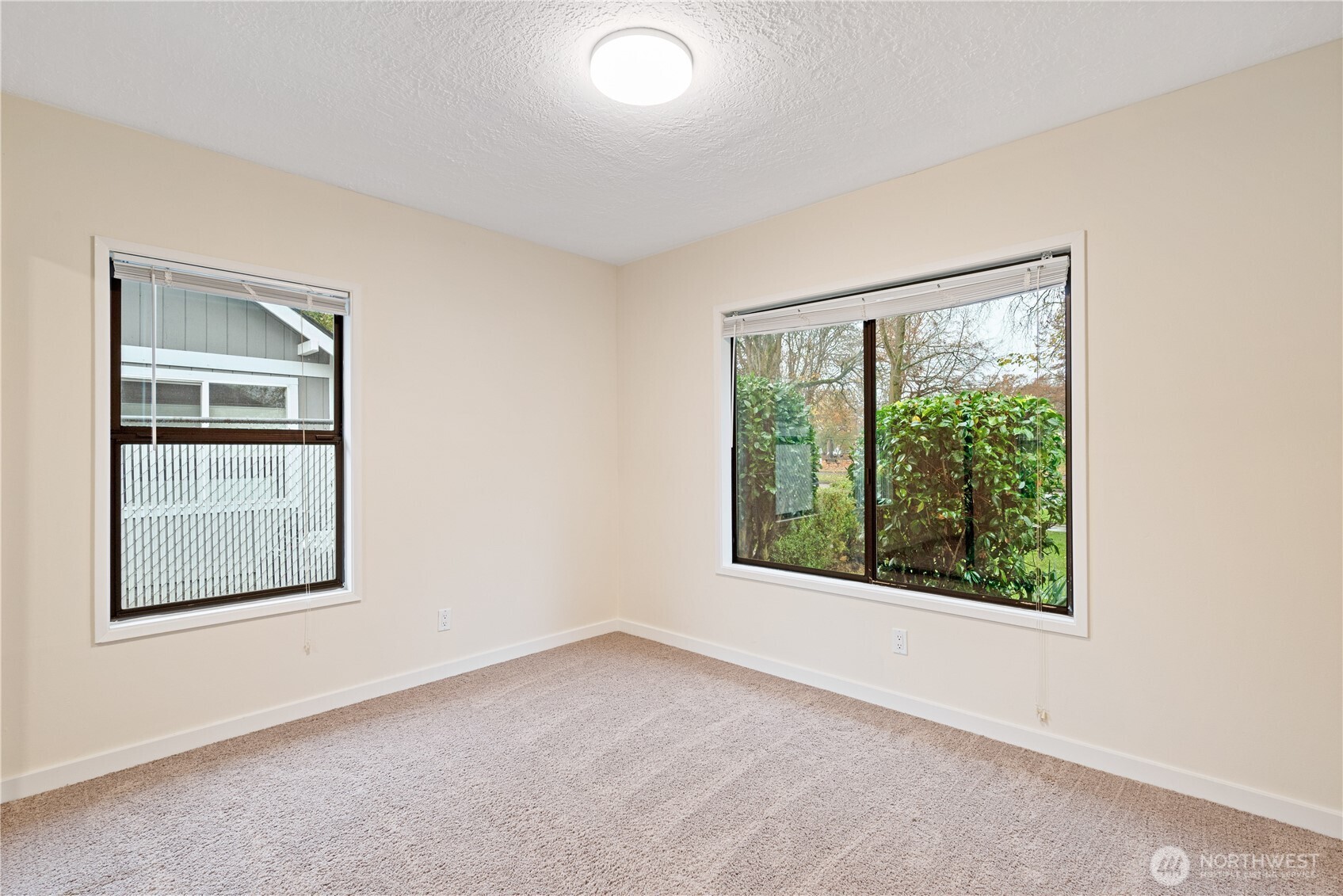 1531 Nichols Boulevard , Longview, WA 98632