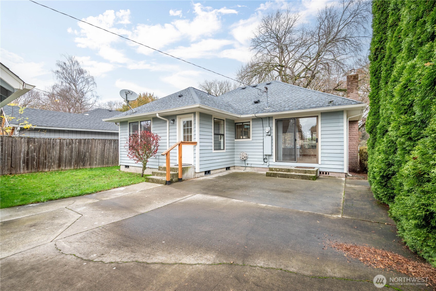 1531 Nichols Boulevard , Longview, WA 98632