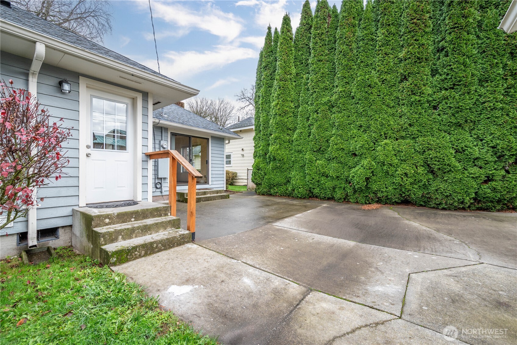 1531 Nichols Boulevard , Longview, WA 98632