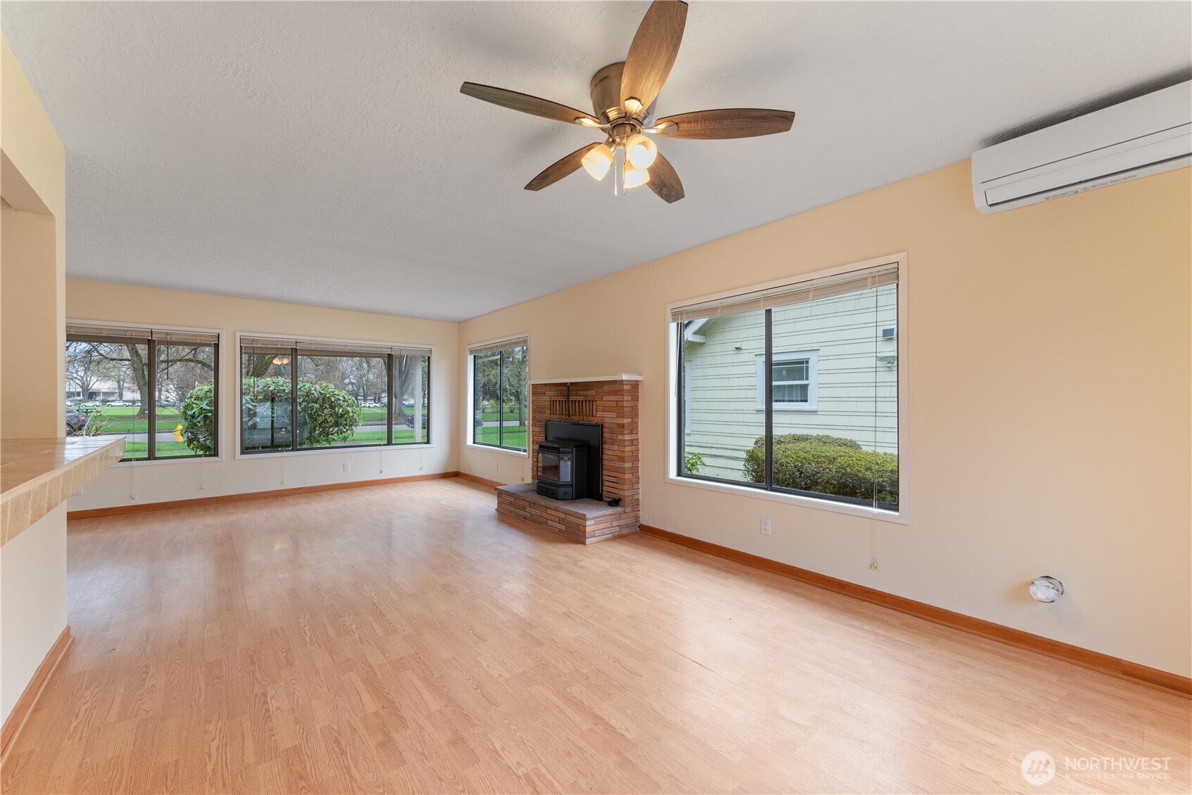 1531 Nichols Boulevard , Longview, WA 98632