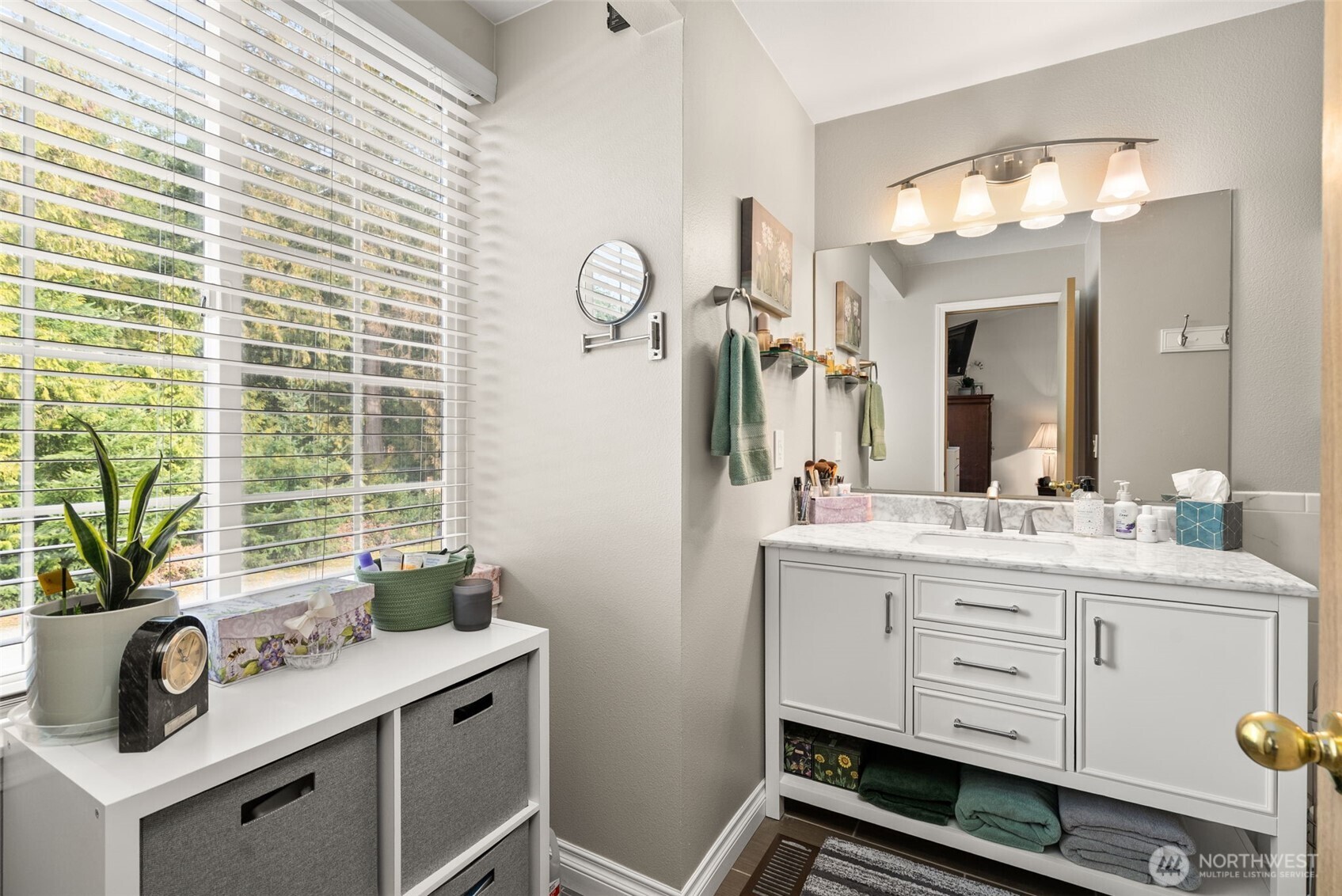 17502 51st Street Ct E, Lake Tapps, WA 98391