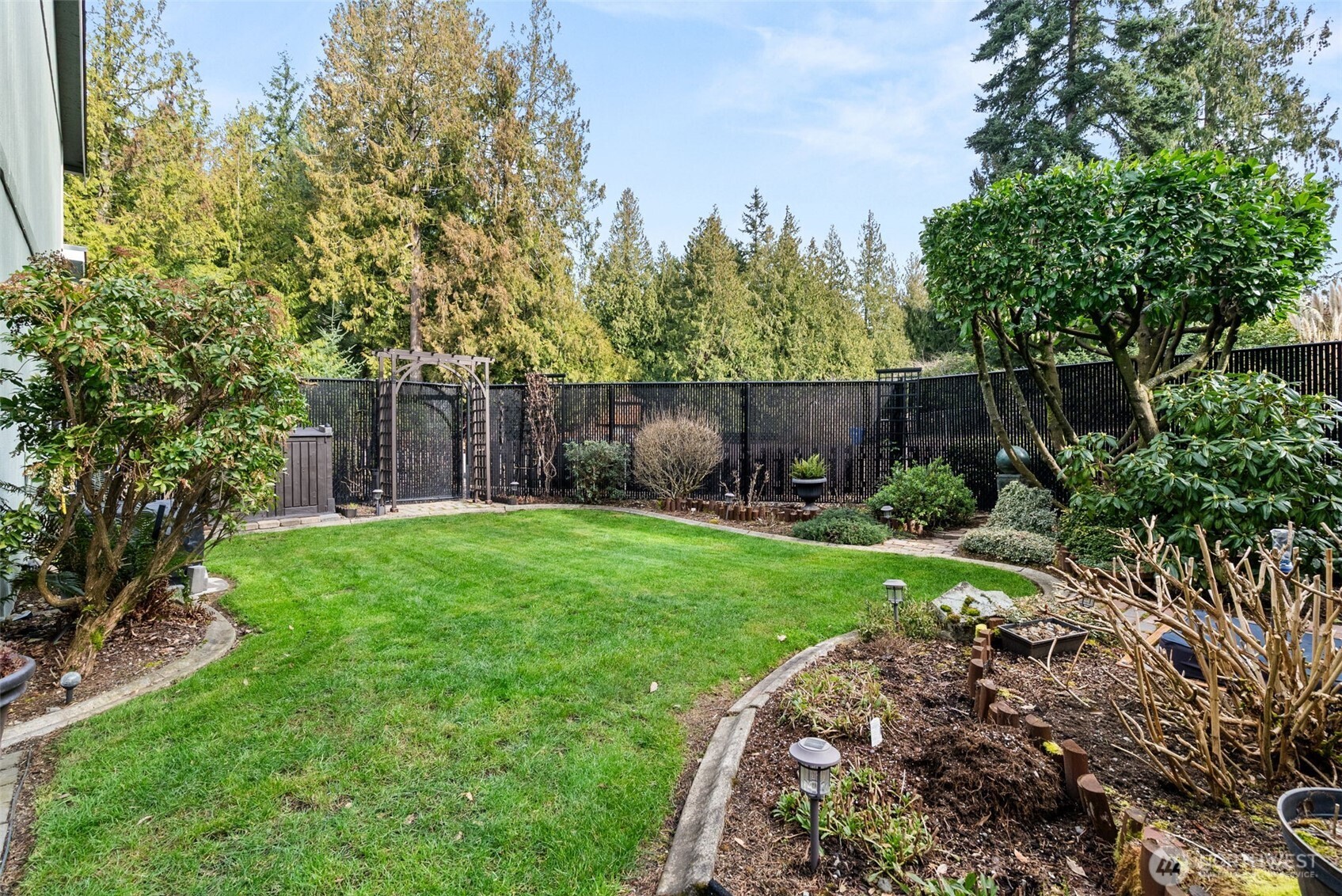 17502 51st Street Ct E, Lake Tapps, WA 98391