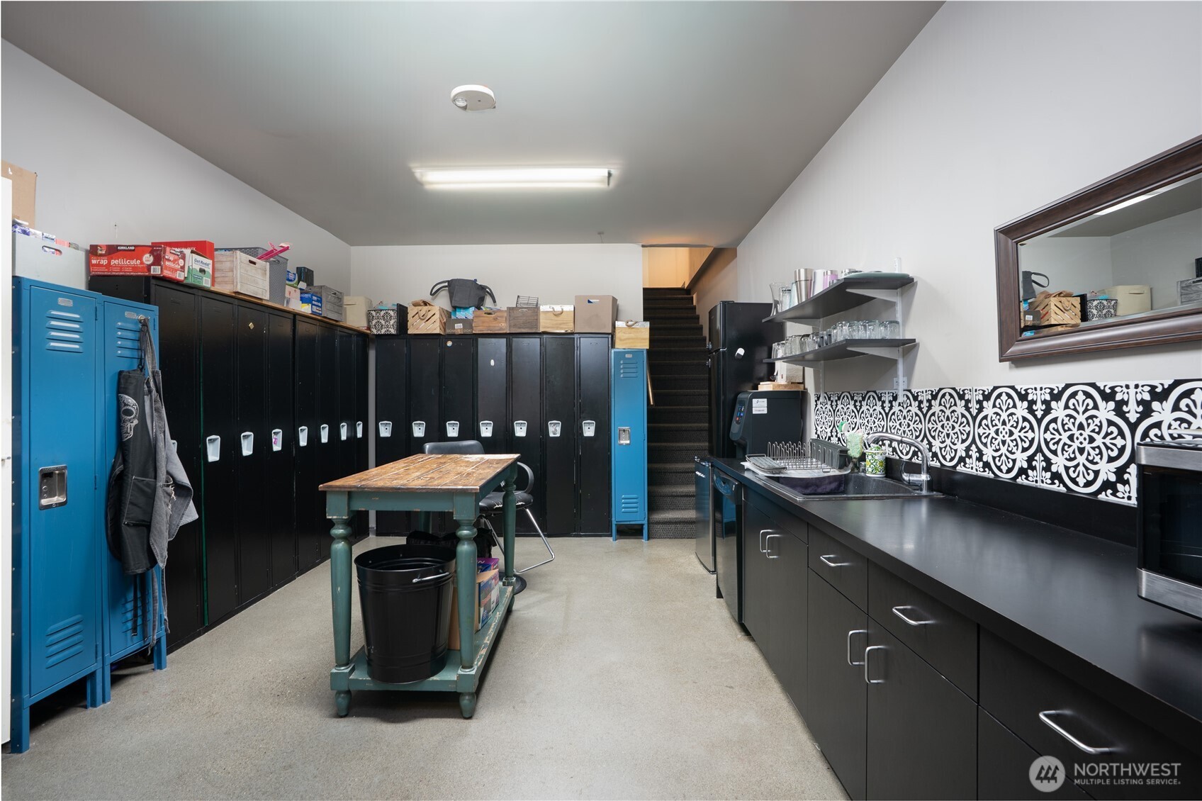 1515 Dock St #STE #2, Tacoma, WA 98402