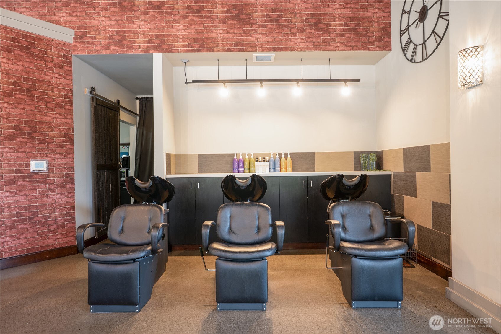 1515 Dock St #STE #2, Tacoma, WA 98402