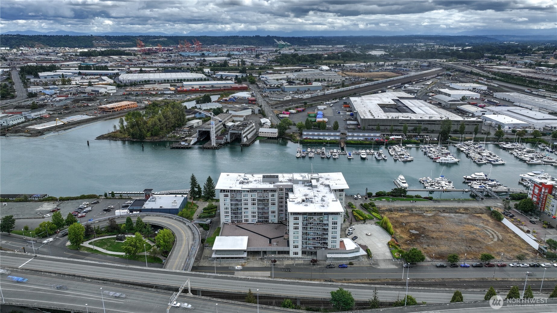 1515 Dock St #STE #2, Tacoma, WA 98402