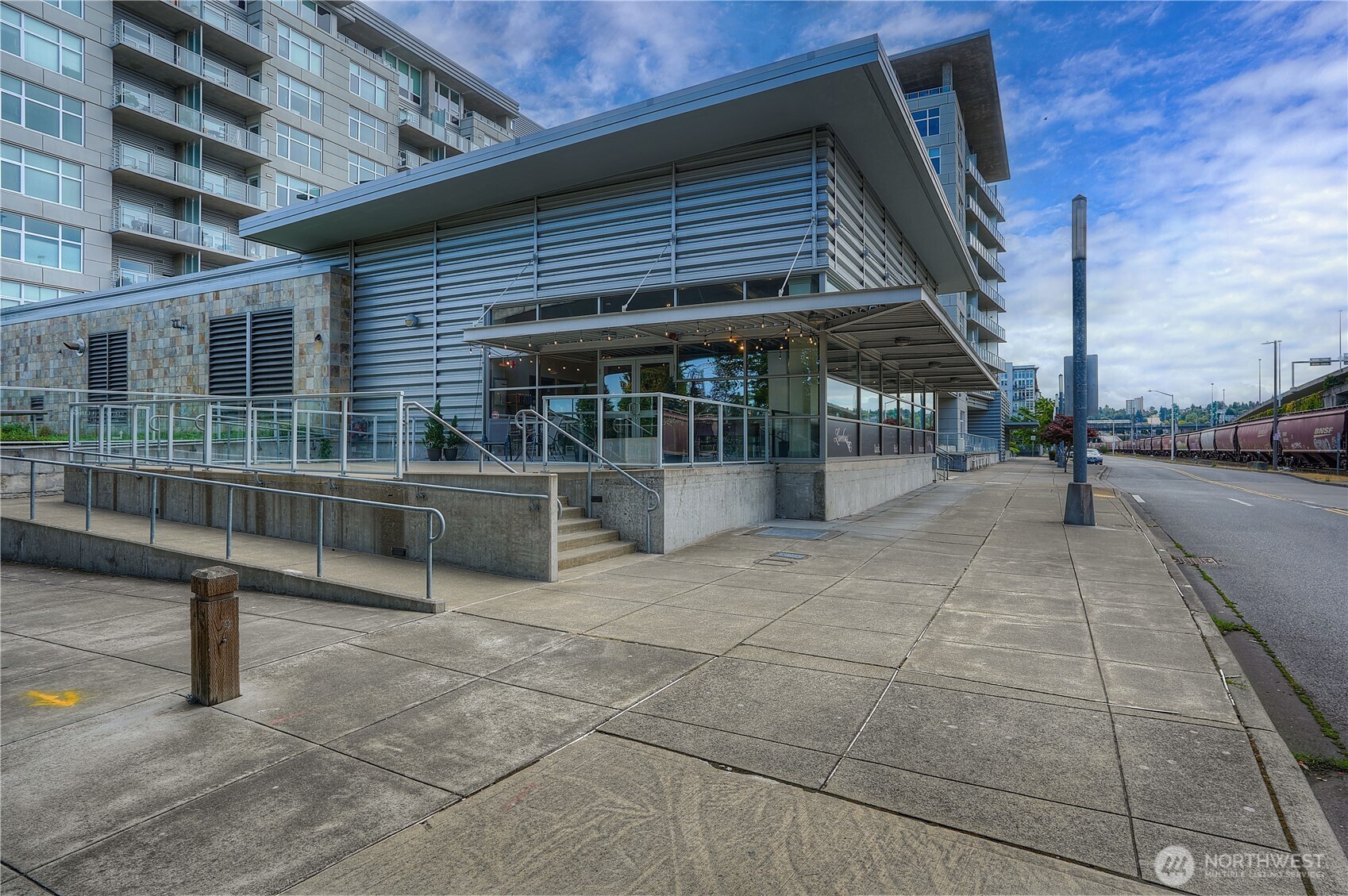 1515 Dock St #STE #2, Tacoma, WA 98402