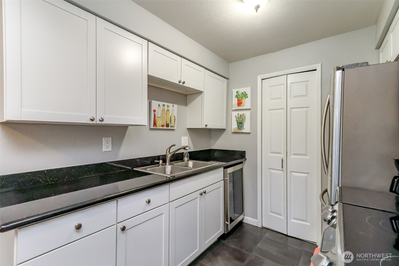 7320 N Skyview Place #D203, Tacoma, WA 98406