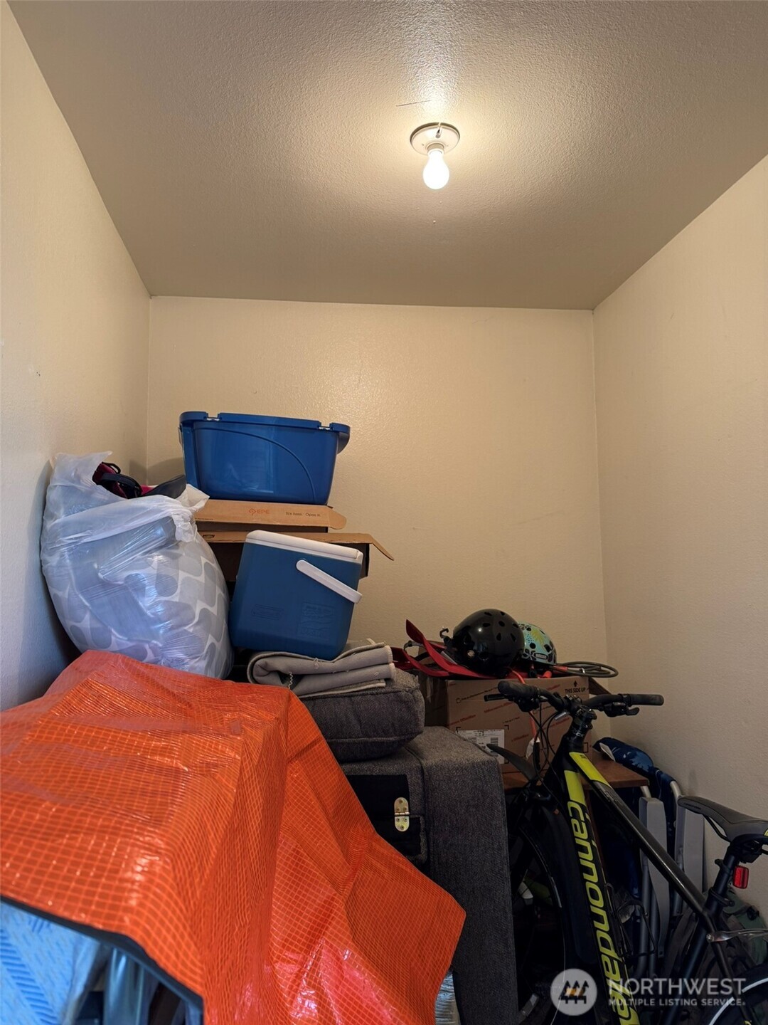 7320 N Skyview Place #D203, Tacoma, WA 98406