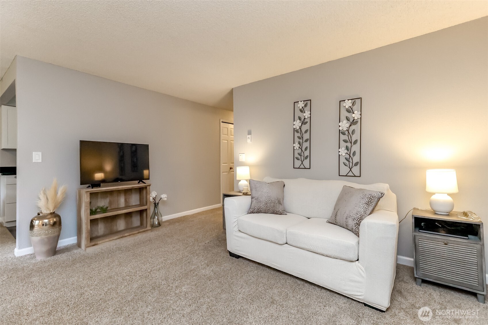 7320 N Skyview Place #D203, Tacoma, WA 98406