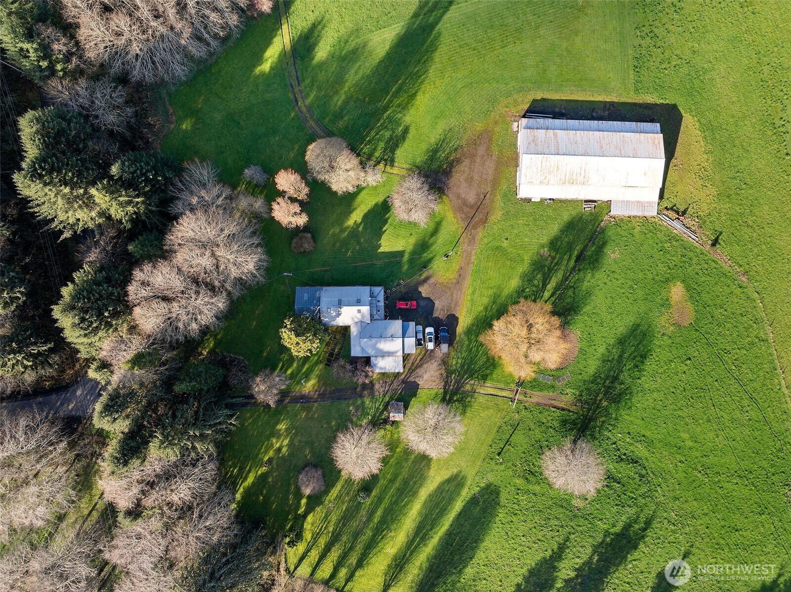 471 Barr Road , Grays River, WA 98621
