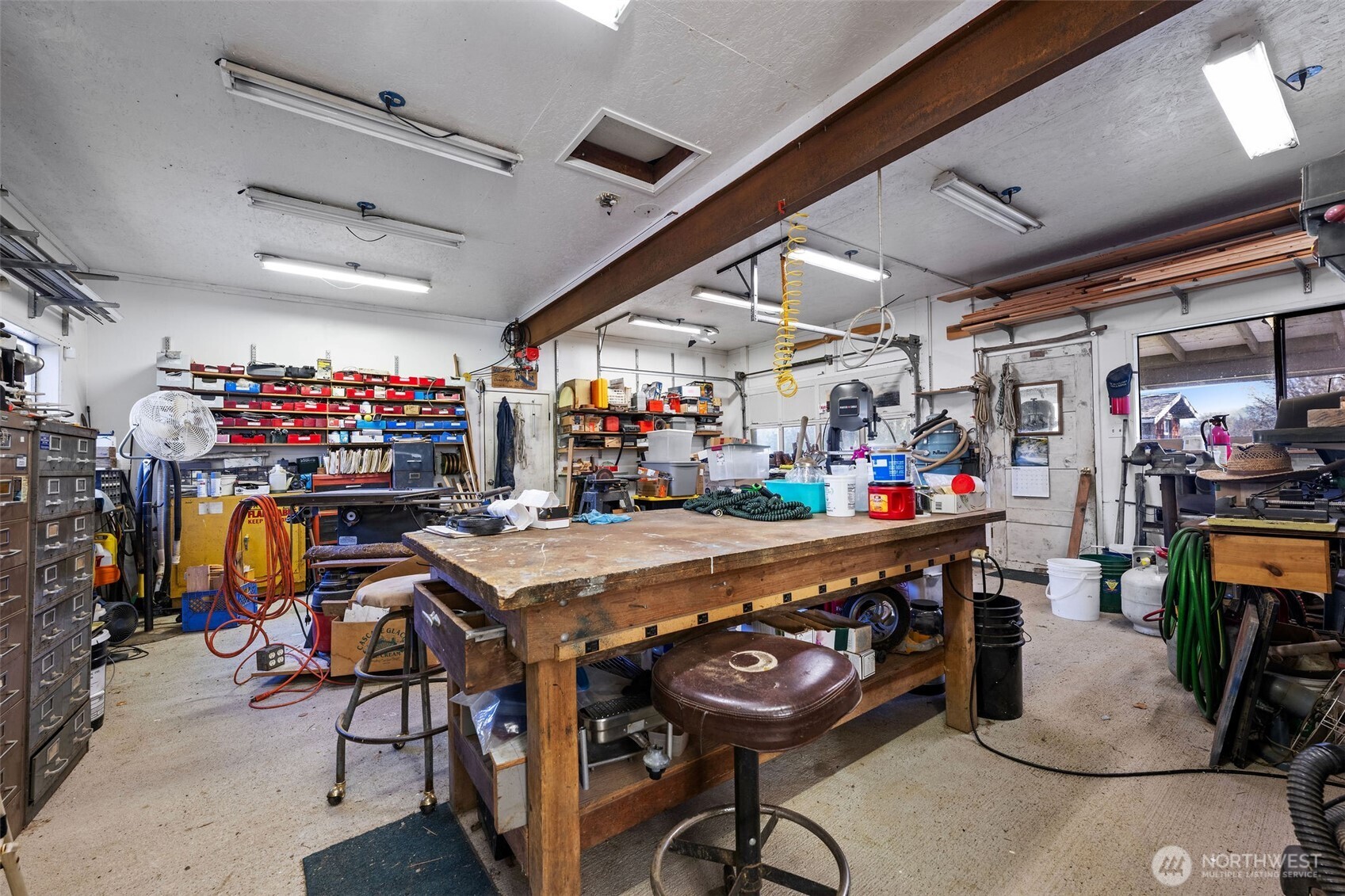 471 Barr Road , Grays River, WA 98621